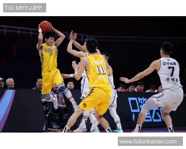 辽宁与浙江稠州季后赛激战正酣球迷期待精彩对决与逆转时刻