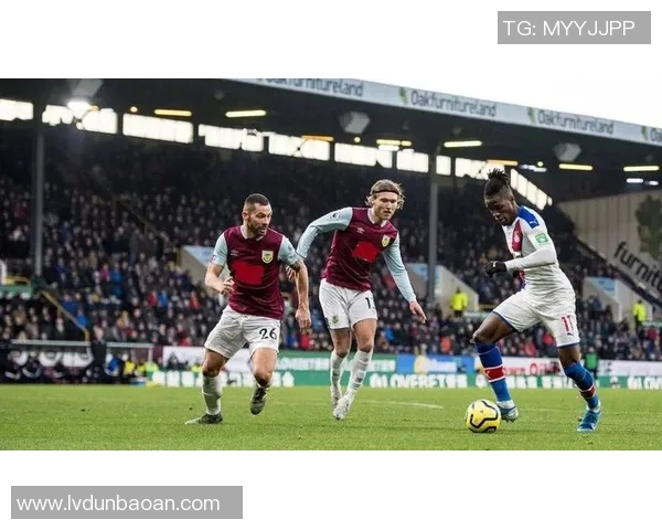 加的夫城与水晶宫激战成平局双方各取一分的精彩对决回顾