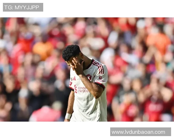 范戴克的传奇之路如何塑造了现代足球防线的标准与风格